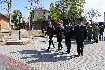 Цифровую звезду у памятника \"Советским пограничникам посвящается\" открыли в Бресте