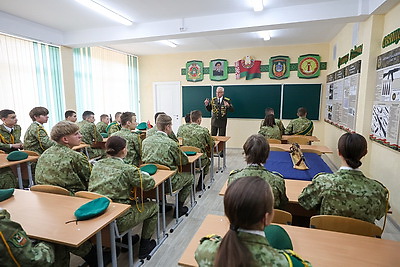 Кабинет по подготовке юных пограничников открыли в СШ №3 им. Усова в Гродно