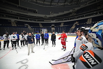 Лукашенко приехал на тренировку хоккеистов \"Динамо-Минск\"