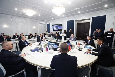 Заседание Совета руководителей таможенных служб стран СНГ принимает Брест