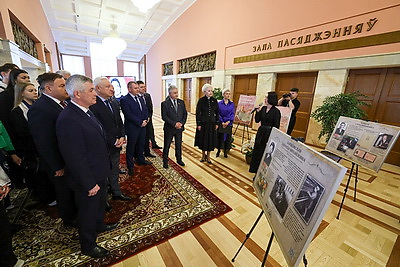 Выставка о 22 женщинах - Героях Соцтруда открылась в Палате представителей