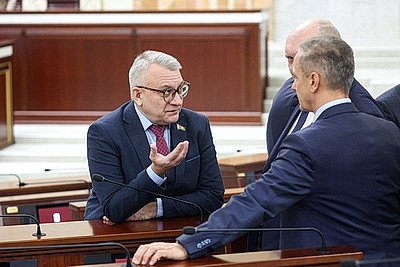 Правительство Беларуси работает над модернизацией системы пособий по уходу за ребенком