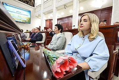 Диалог о будущем сердца страны. В Овальном зале собрались женщины, которые хотят сделать жизнь на селе ярче и комфортнее