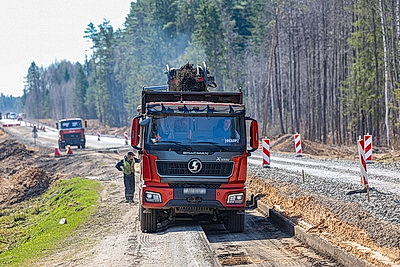 В Лепельском районе идет реконструкция автодороги Р46