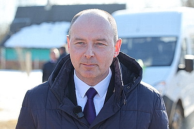 Мамина мечта исполнилась. Многодетной семье из Вилейского района подарили автомобиль