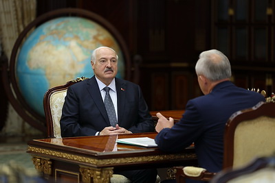 Лукашенко принял с докладом председателя Палаты представителей