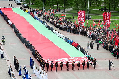Исаченко о госсимволах: это наш национальный код и генетическая память
