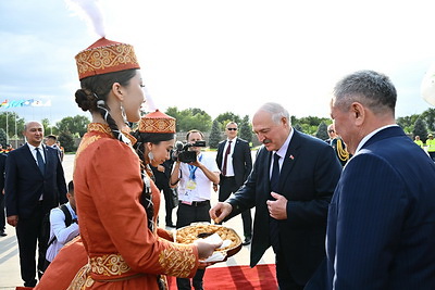 Лукашенко прибыл с рабочим визитом в Кыргызстан