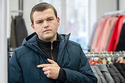 В ОАО \"Славянка\" произведено уже более 4,5 тыс. курток с подогревом. Их покупают и иностранцы