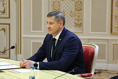 Лукашенко ставит задачу во что бы то ни стало преодолеть планку в $1 млрд в торговле с Брянской областью