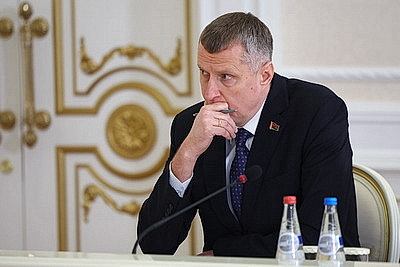 Лукашенко требует четко разделить обоснованное и необоснованное посредничество