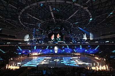 Лукашенко с трибуны \"Минск-Арены\" наблюдает за хоккейным поединком \"Динамо-Минск\" и московского \"Динамо\"