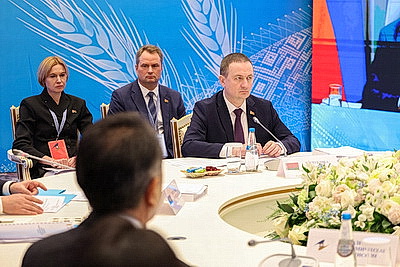 Заседание Евразийского межправсовета в узком составе проходит в Минске