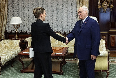 Лукашенко встретился с послом Сербии