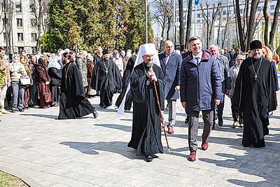 Митрополит Вениамин: патриотизм должен не только формироваться, но и укрепляться во время обучения в вузе