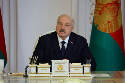 Лукашенко собрал совещание о развитии хоккея