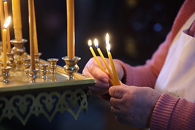 Православные верующие отпраздновали Сретение Господне