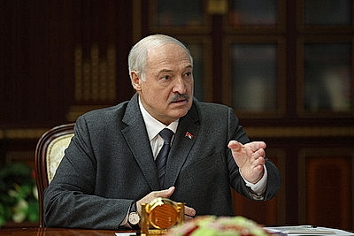 Лукашенко встретился с председателем Сената Зимбабве