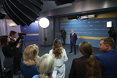 Лукашенко собрал совещание по отдельным вопросам социально-экономического развития