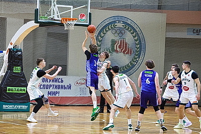 Баскетболисты \"Борисфена\" вышли в лидеры чемпионата Беларуси