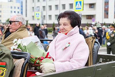 Радостно, трепетно, масштабно празднуют День Победы в Бресте