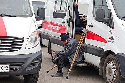 Жители Алешек выехали в Украину через пункт пропуска \"Новая Гута\"