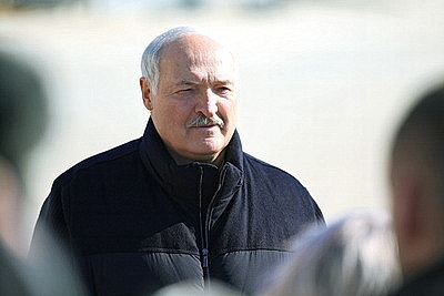 Лукашенко ознакомился с развитием мясного скотоводства и молочной отрасли