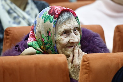 Лучик света для мира в душе. БСЖ устроил праздник для проживающих пансионата в Столбцовском районе