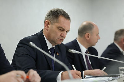 Лукашенко ознакомился с развитием производства отечественного пассажирского транспорта