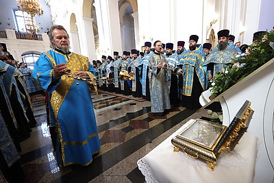 Ковчег с частицей Пояса Пресвятой Богородицы прибыл в Витебск