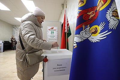 Выборы - 2024: в Беларуси стартовало досрочное голосование