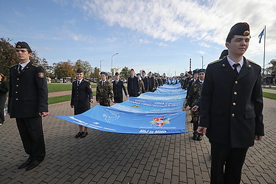 Слет юных миротворцев торжественно открылся в Бресте