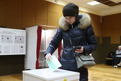 Выборы-2024: в Могилеве на избирательных участках идет досрочное голосование