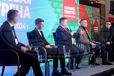 "Знаковая встреча" состоялась в Бресте в рамках акции "Марафон единства"