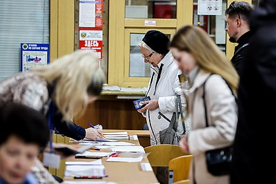 ЕДГ: в Беларуси продолжается голосование на выборах депутатов