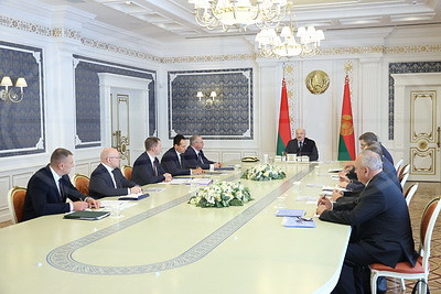 Лукашенко о промышленности: ситуация складывается неплохо, но это не повод почивать на лаврах