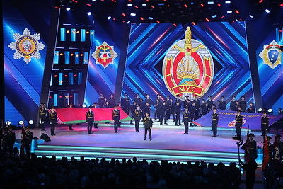 В Минске прошло торжественное собрание ко Дню милиции