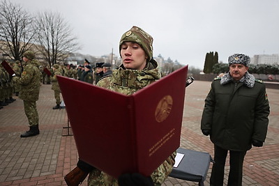 Новобранцы Гродненской погрангруппы приняли военную присягу