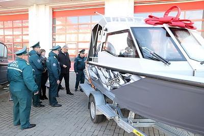 Парк плавсредств службы спасения Гомельской области пополнился новой техникой