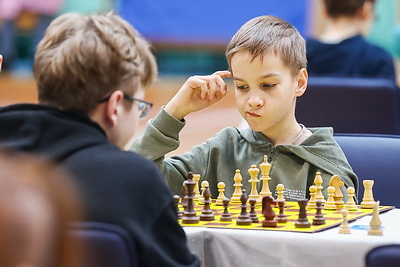 Около 90 юных шахматистов Брестской области сражаются на турнире "Белая ладья"