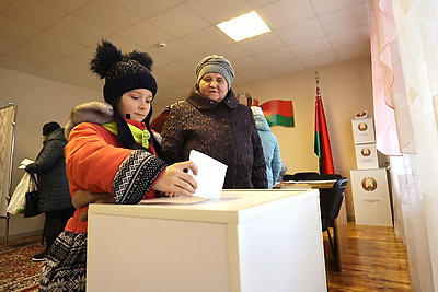 Выборы-2024: досрочное голосование проходит в Брестском районе
