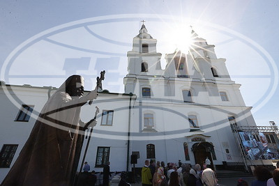 В преддверии Пасхи православные верующие освятили пищу в храмах Беларуси