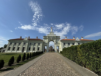 Дворцовый комплекс в Ружанах - памятник архитектуры ХVI-ХVIII вв.