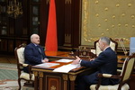 Лукашенко принял с докладом управделами Президента