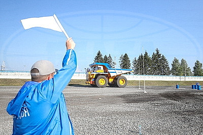 Лучшего водителя БЕЛАЗа выбирают в Жодино