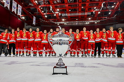 Хоккеисты Беларуси-U18 выиграли Кубок Президентского спортивного клуба в Минске