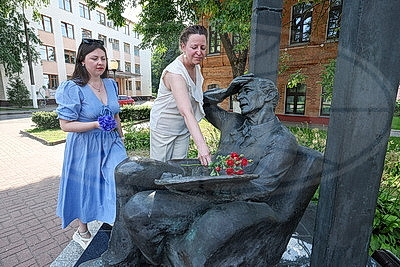 Магия чисел Шагала. В Витебске отметили 138-ю годовщину со дня рождения художника