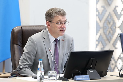 Кухарев о долгостроях: до конца года мы должны навести на территории города полный порядок