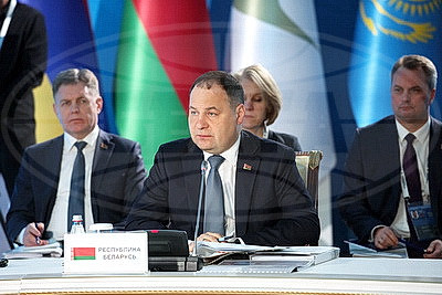 Головченко принял участие в заседании Евразийского межправсовета в узком составе