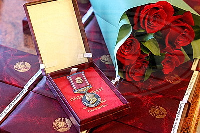 Пример высокого профессионализма и образец верности своему делу. В Минске вручили госнаграды представителям различных сфер